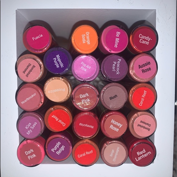 LipSense - Picture 1 of 2